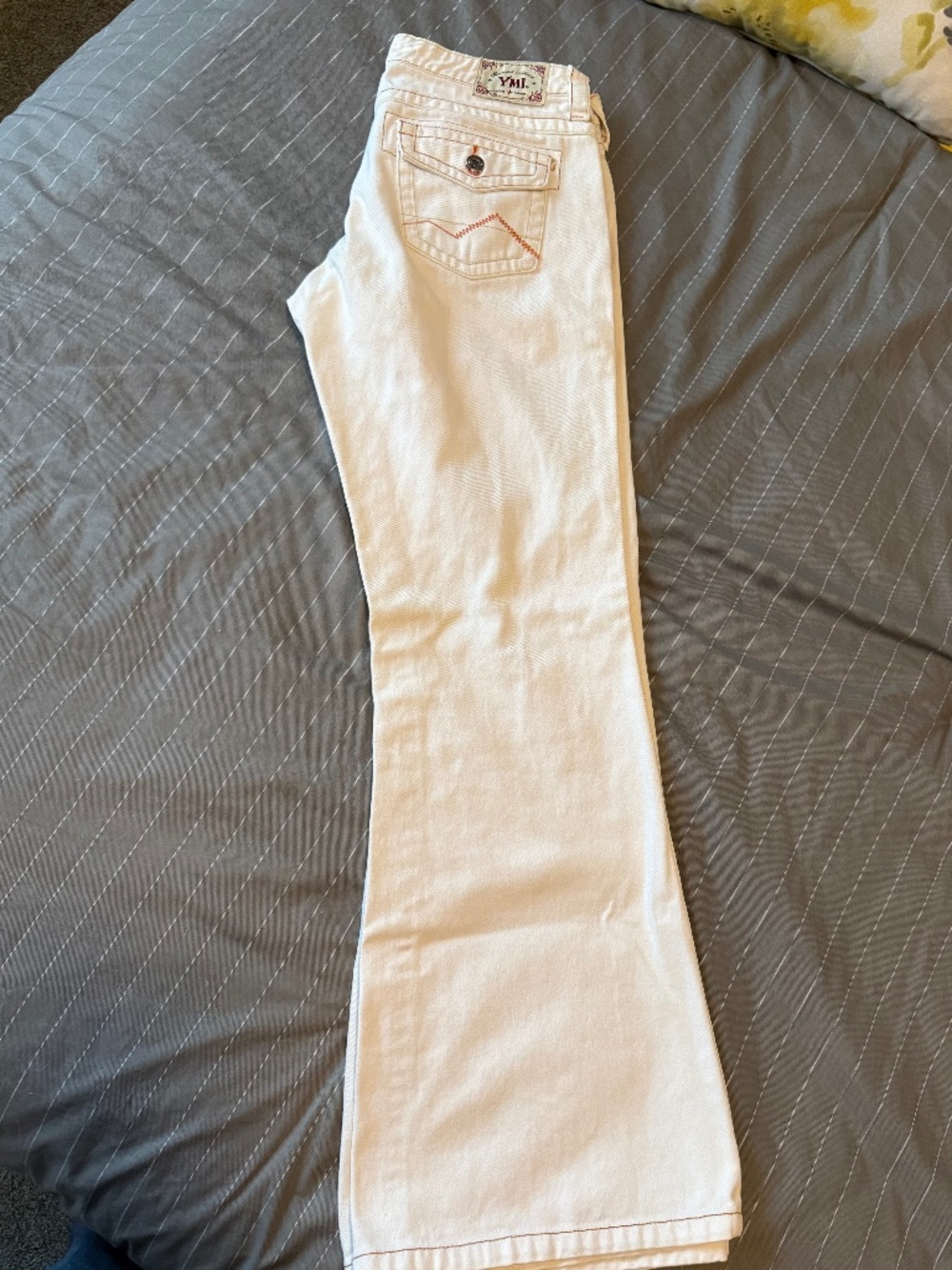 Vintage white Jean bell bottoms READ DESCRIPTION